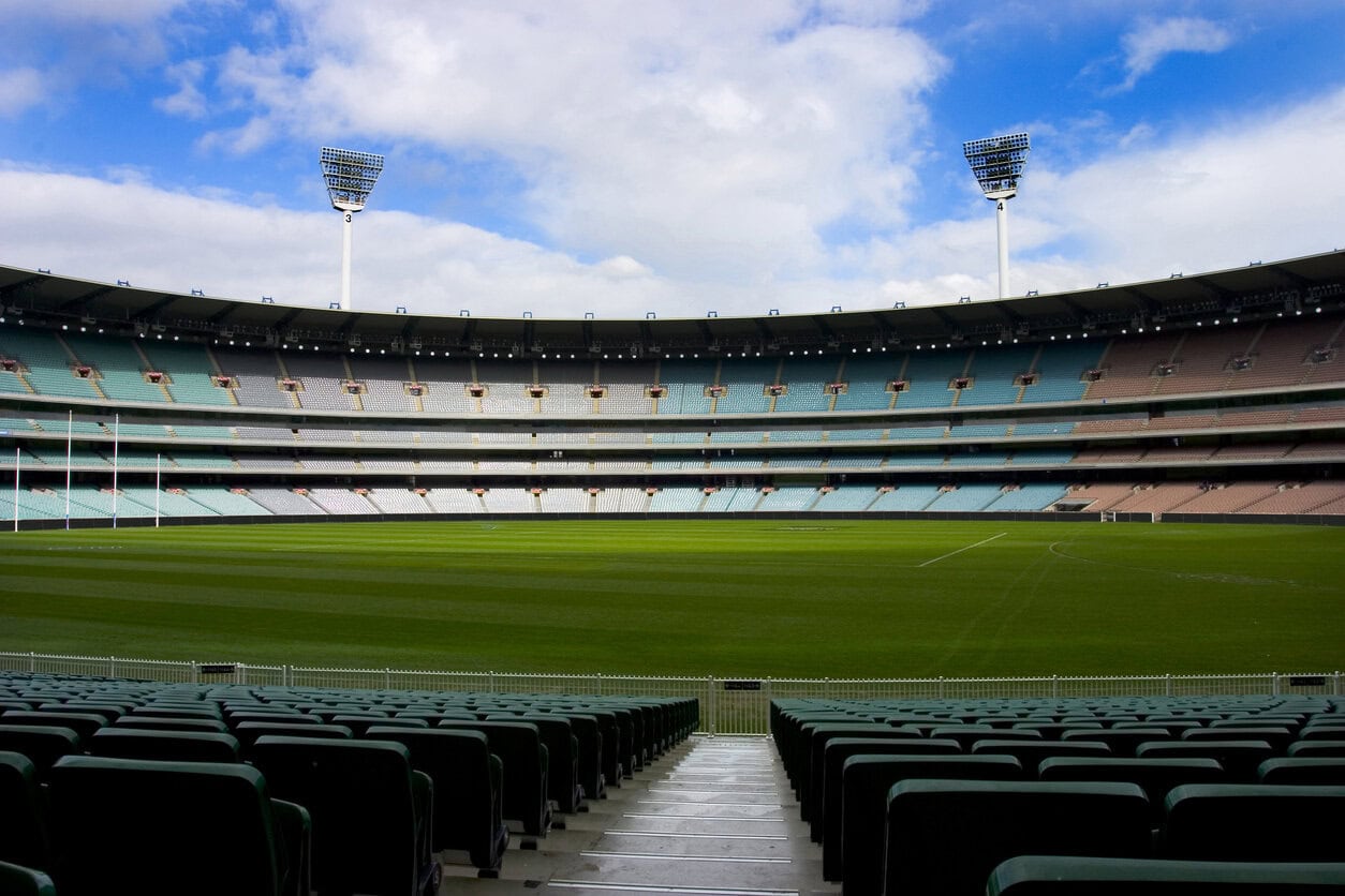 Fans urged to watch out for ticket scams ahead of footy finals