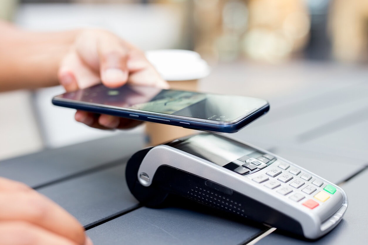 Australian banks do the heavy lifting, our future prosperity relies on big tech pitching in too