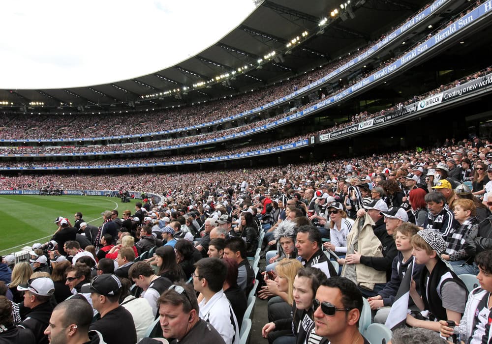 Don’t get sidelined by ticket scammers this footy season